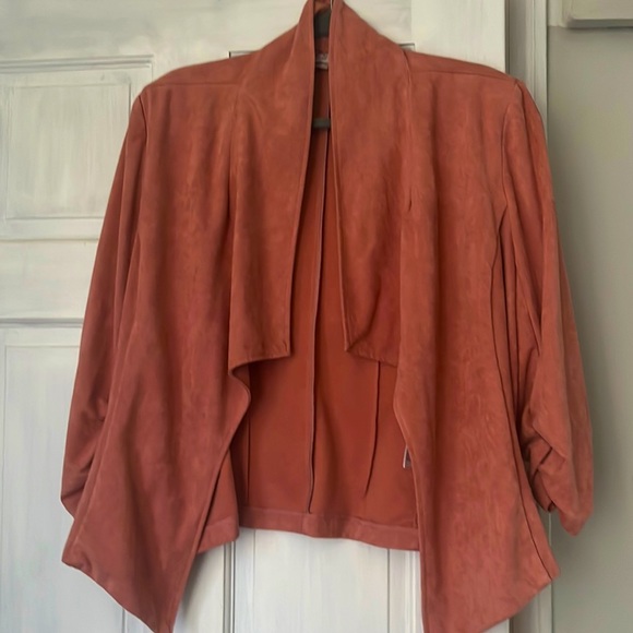 Salmon colored ultra suede jacket - Picture 1 of 4